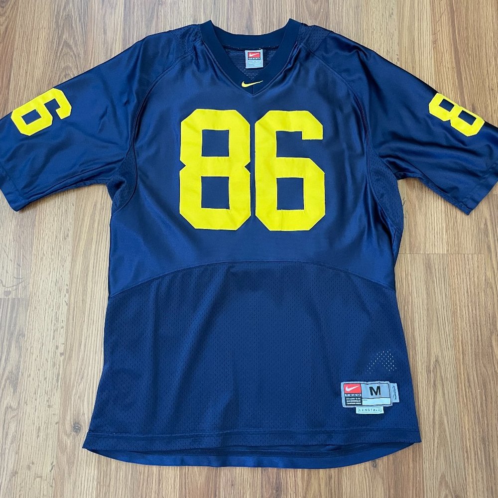 Michigan Wolverines #86 NCAA FOOTBALL VINTAGE 1990s Size Medium Football Jersey!